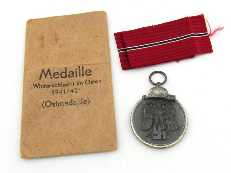 German Eastern Front ( Ost ) Medal '13' with Pouch