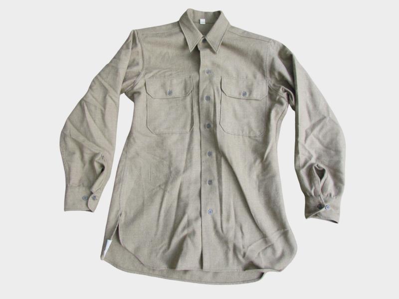 US WWII Woolen Shirt ( 1944 )