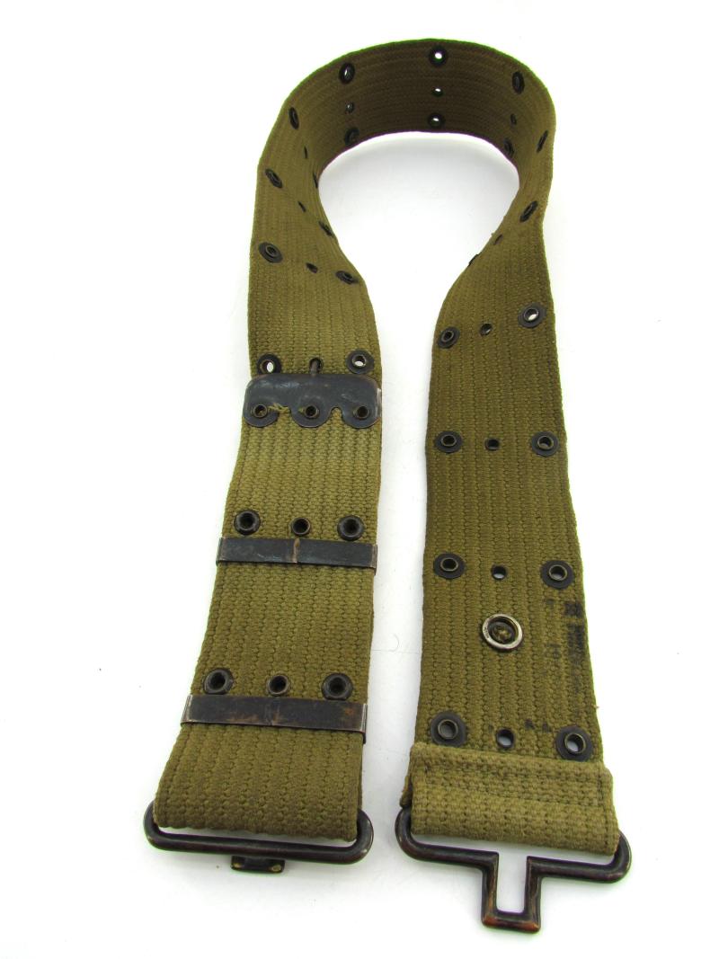 US WWII M-1936 Pistol Belt.