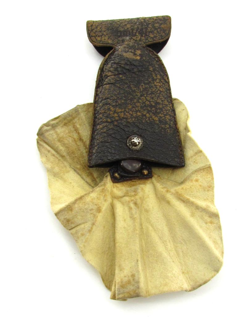 German leather cleaning cloth in pouch Marked bml41