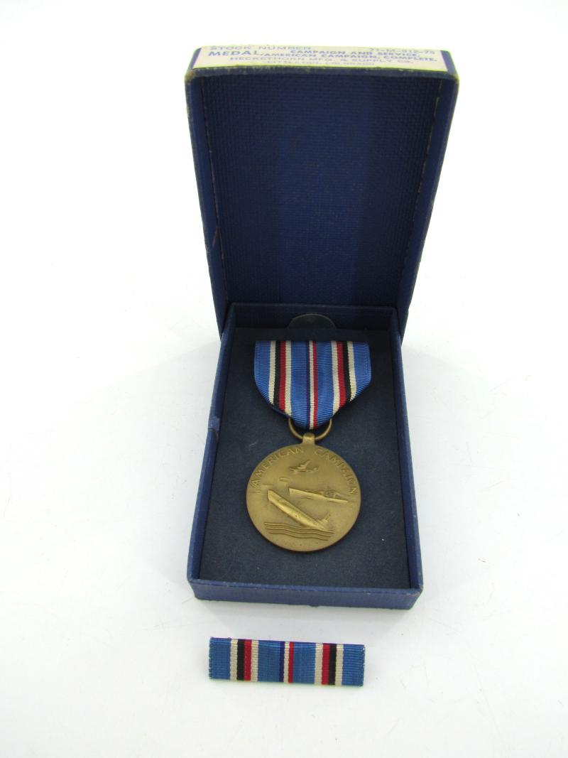 US WWII American Campaign Medal in Case