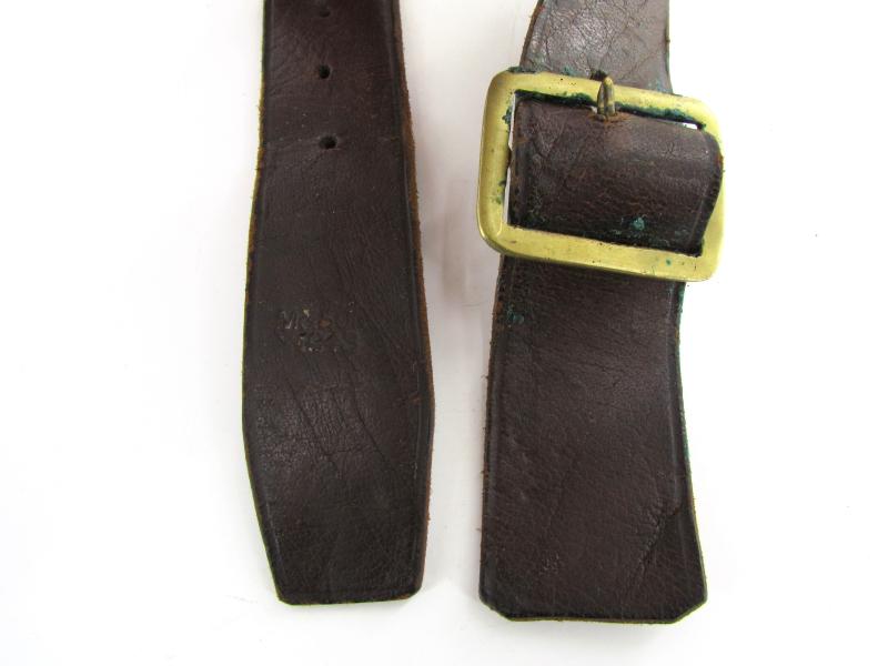 British WWII Leather Belt Maker Marked 1943