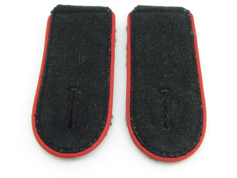 Waffen SS EM Artillery shoulder boards