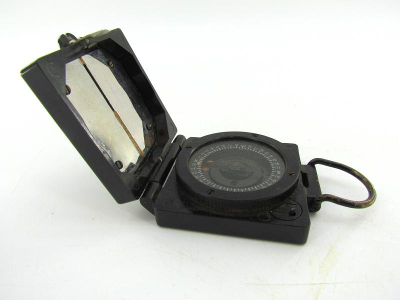 British WWII Bakelite Marching Compass