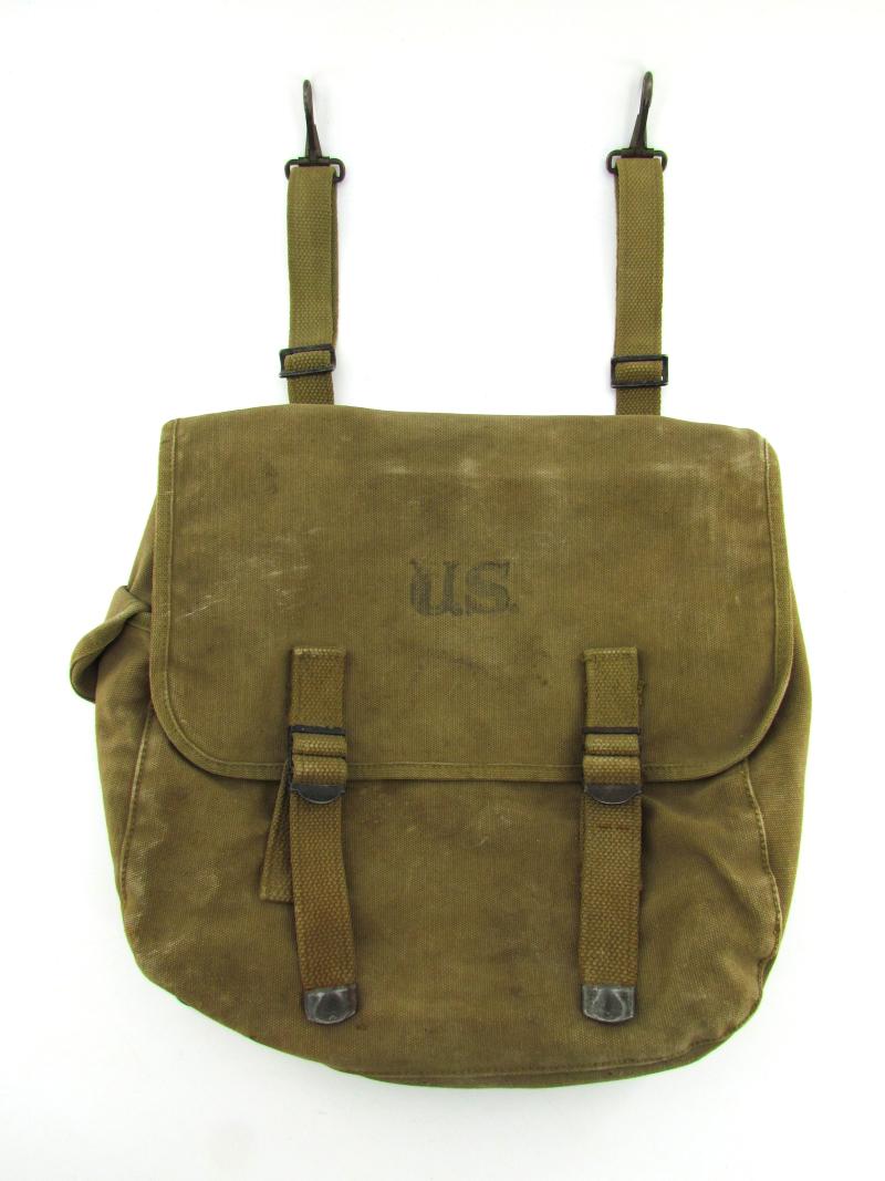 US WWII Musette Bag marked and dated 1943