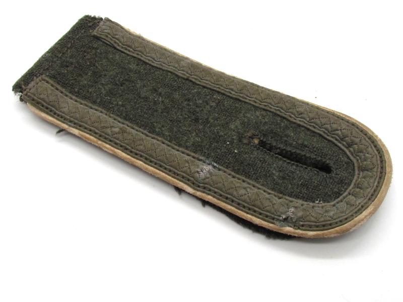Single WH (Heer) M40 'Infanterie' Shoulder-Strap