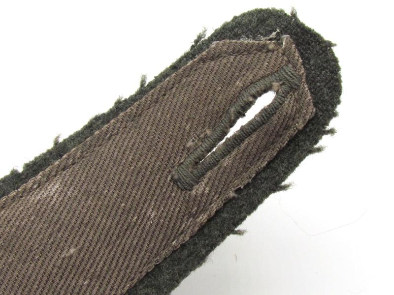 Single WH (Heer) 'Infanterie' Oberfeldwebel Shoulder-Strap