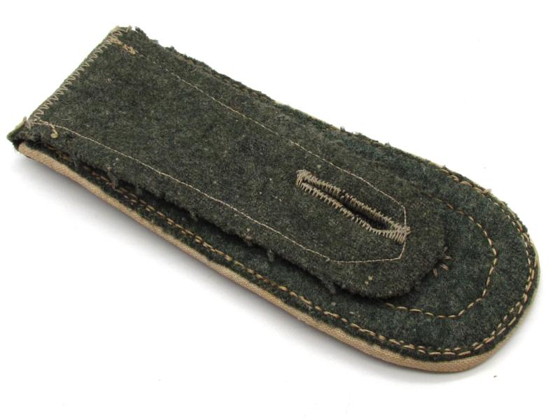 Single WH (Heer) 'Infanterie' Oberfeldwebel Shoulder-Strap