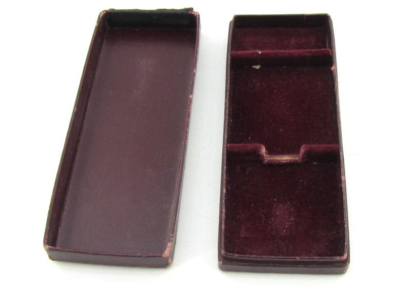 Cased NSB 'Oostlandkruis' ( Mussert Kruis )