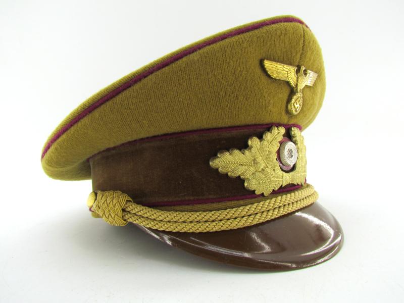 NSDAP Political Leader’s Gauleitung level visor cap
