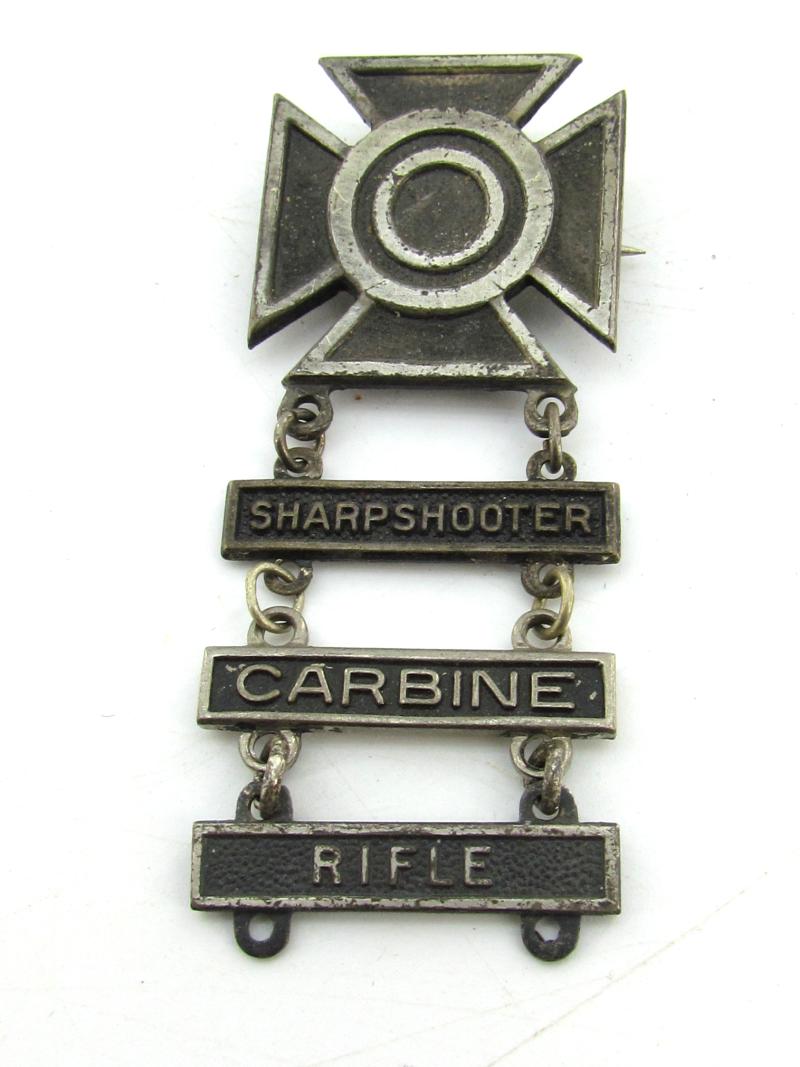 US WWII Expert Marksman Badge