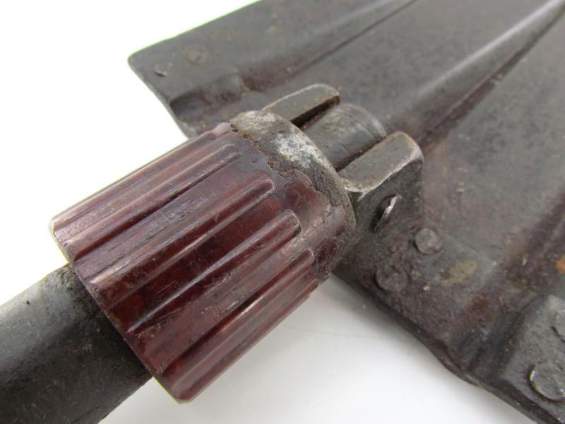 German Folding E-tool (Klappspaten) by Voss & Schröder