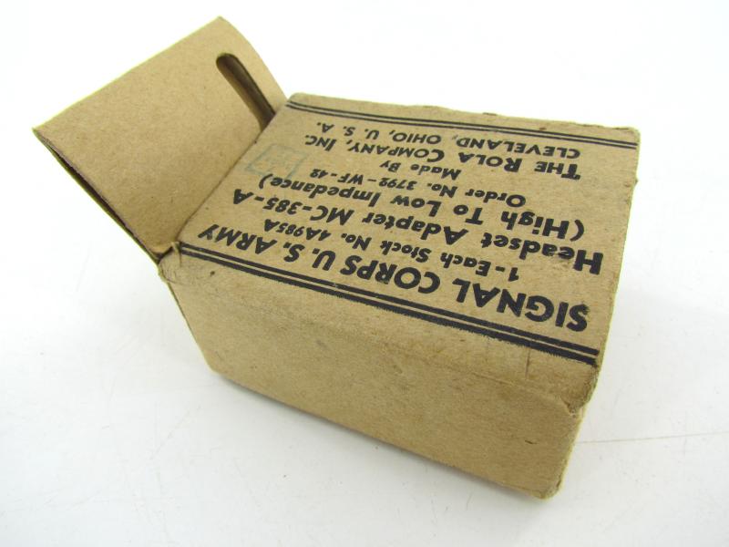 USAAF Headset Adaptor, type MC-385 ( unissued )