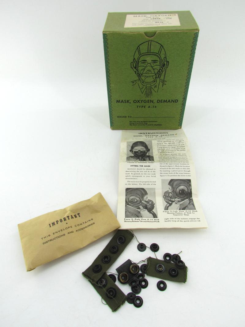 USAAF WWII A14 Oxygen Mask Box ( empty ) with Manual