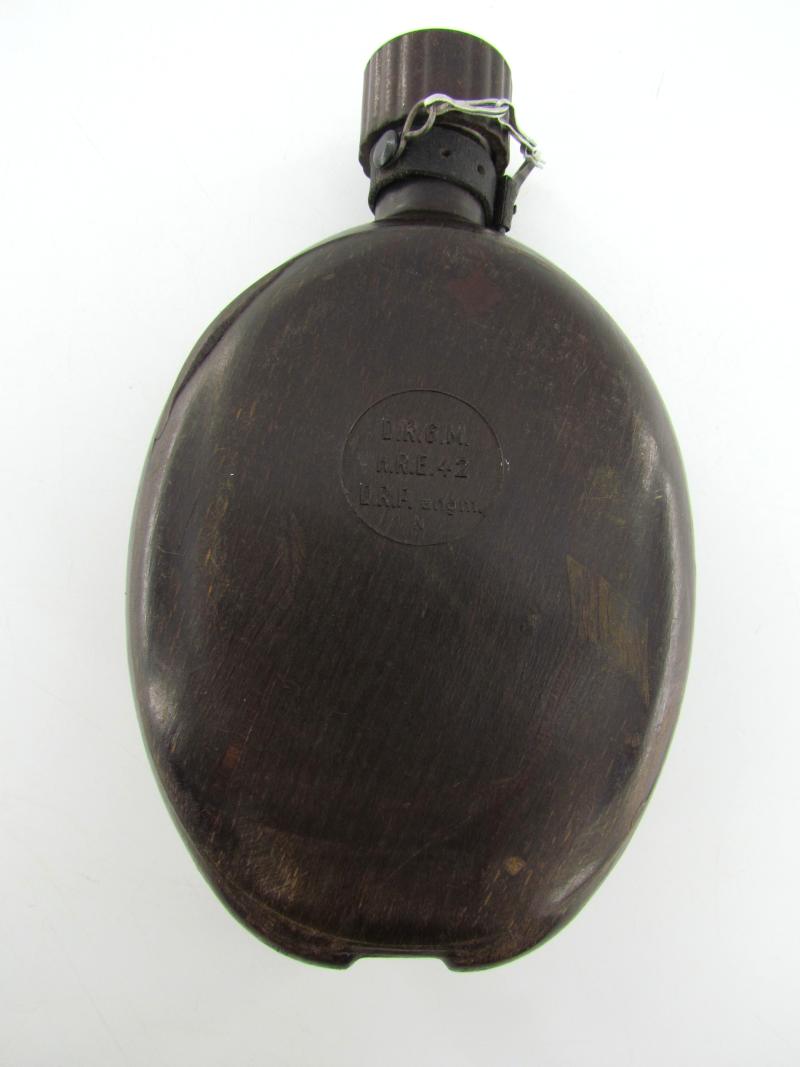 WW2 German “Coconut” Canteen – HRE 42