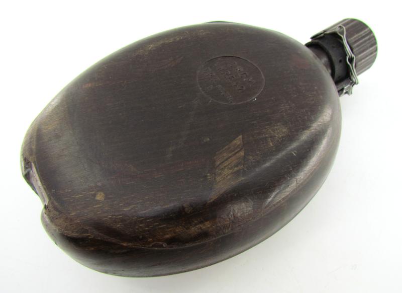 WW2 German “Coconut” Canteen – HRE 42