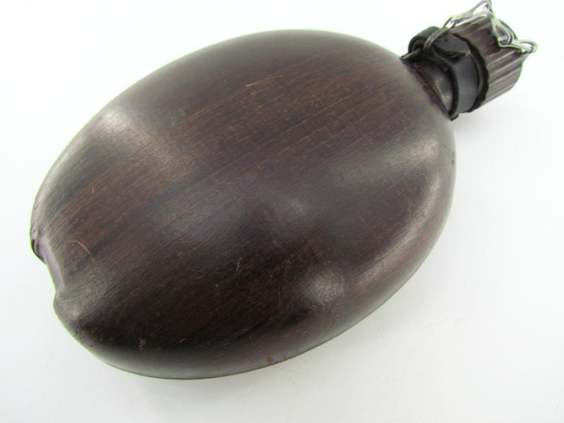 WW2 German “Coconut” Canteen – HRE 42