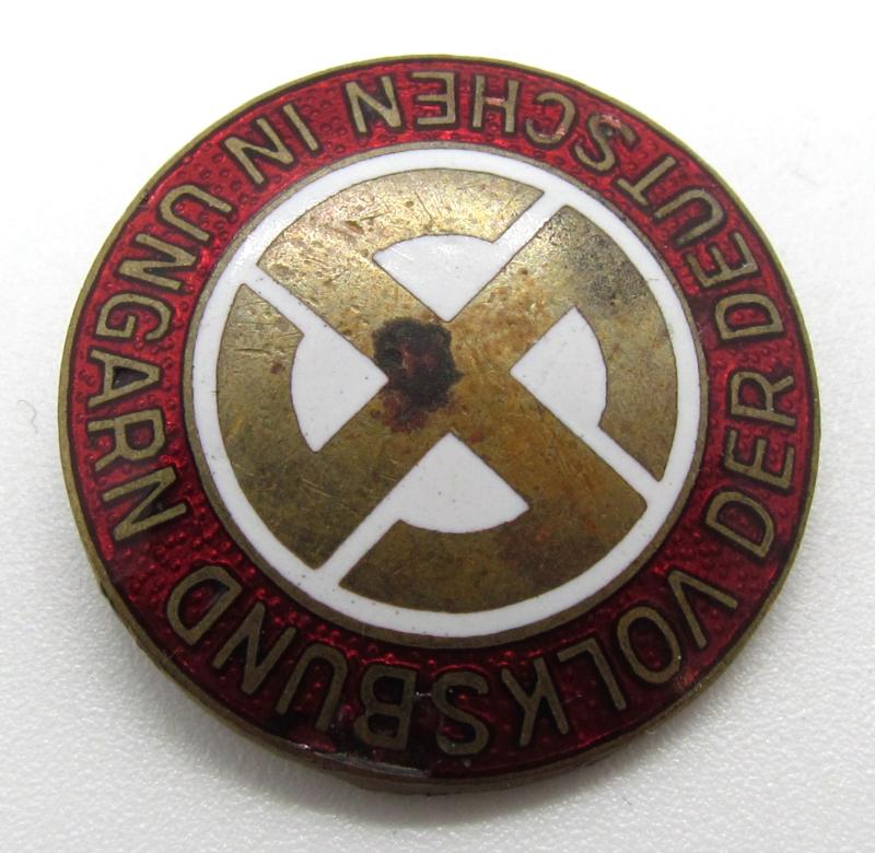 Volksbund der Deutsche in Ungarn Hungarian Enamel Membership Pin ( Rare )