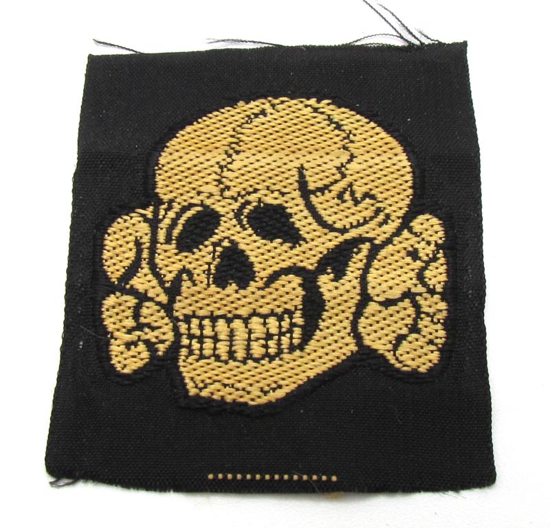 Waffen-SS ‘BeVo’ tropical cap skull ‘Totenkopf’