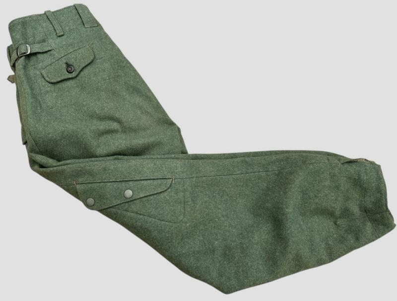 Luftwaffe paratrooper ‘Fallschirmjäger’ jump trousers ( Mint )