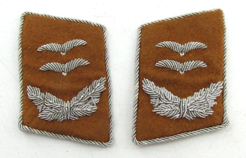 Luftwaffe Nachrichten Collar Tabs 