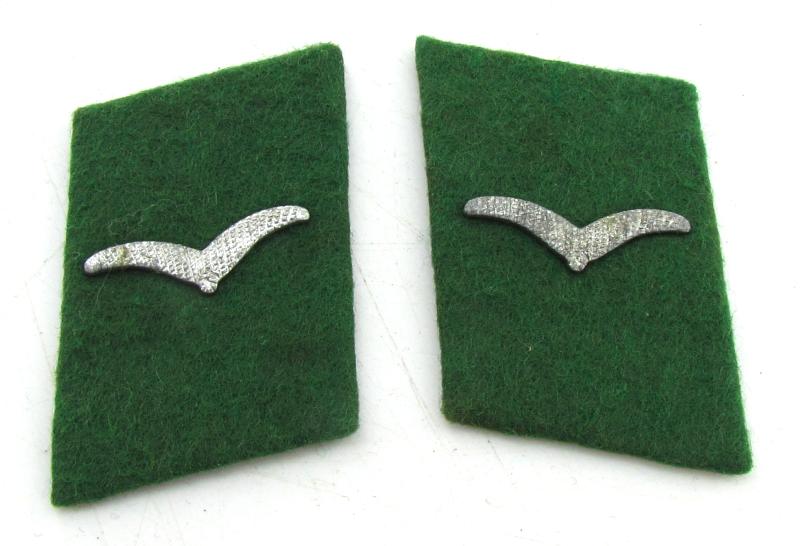 Luftwaffe Field Division 'Flieger' collar tabs