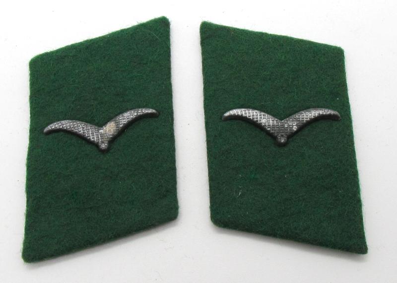Luftwaffe Field Division 'Flieger' collar tabs