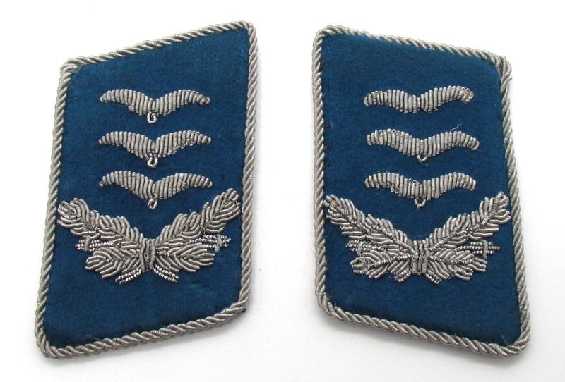 Luftwaffe Sanitäter Collar Tabs