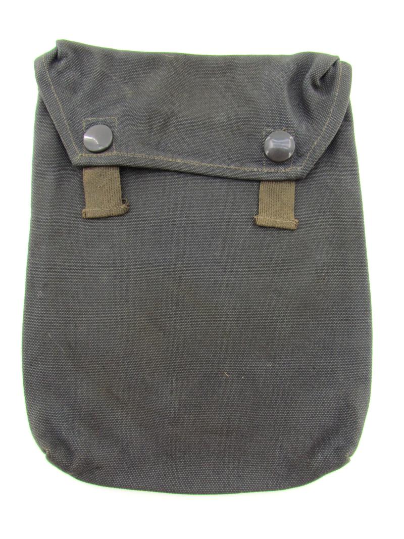 wehrmacht  Gasplane ( Gascape ) Pouch