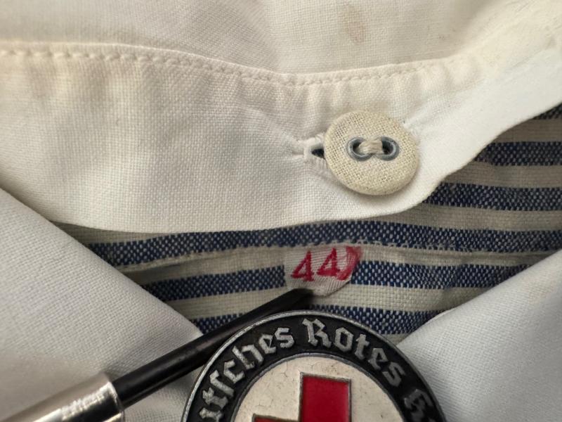 DRK 'Helferin' Uniform Complete with Shoes