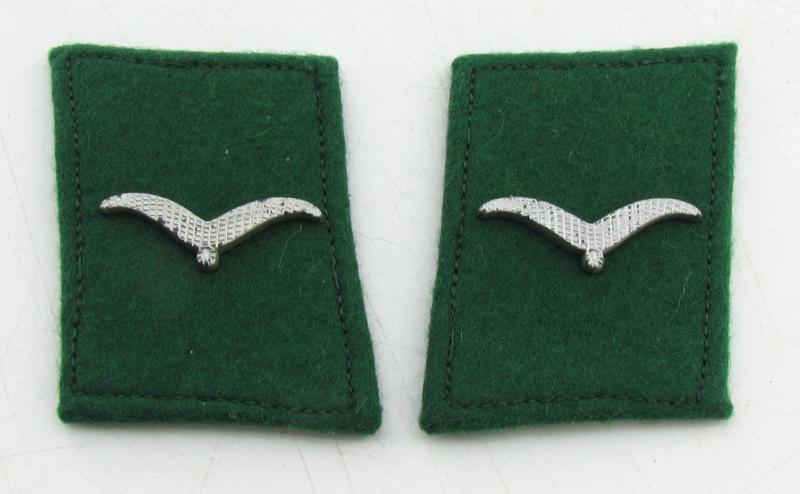 Luftwaffe Field Division 'Flieger' collar tabs