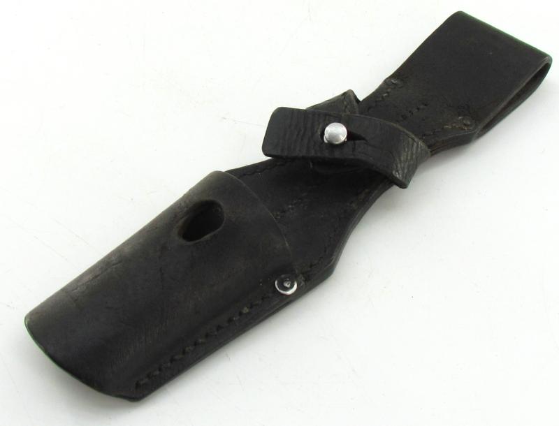Early K98 leather bayonet frog