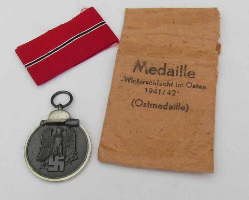 German Eastern Front ( Ost ) Medal with Pouch