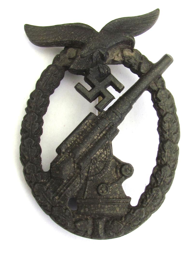 Luftwaffe Flak Badge, by W. Hobacher ( WH )