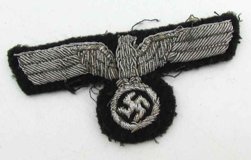 Wehrmacht (Heer) black Panzer officer bullion breast eagle