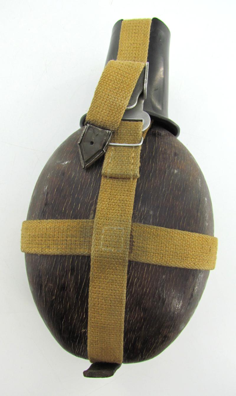 Wehrmacht 'Coconut' M31 Canteen and Cup 'H.R.E.43'