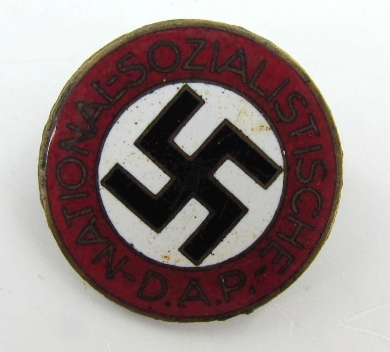 NSDAP Party Badge by RZM M1/152