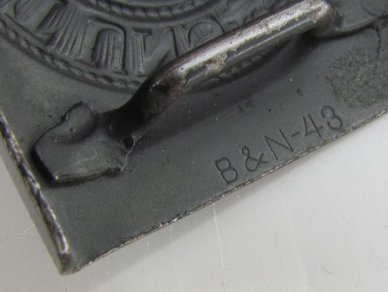 Wehrmacht (Heer) Steel belt buckle marked B&N 43