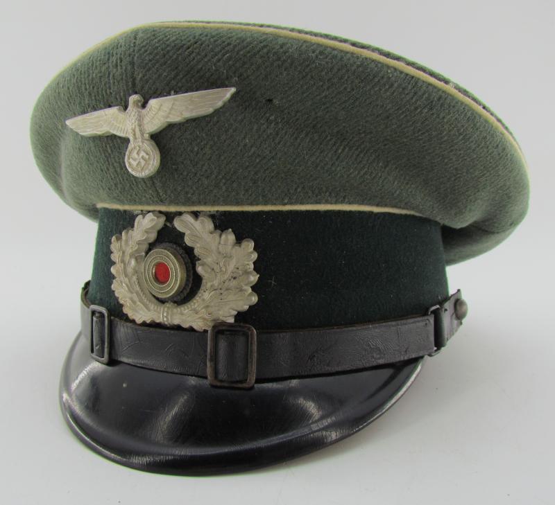 Wehrmacht EM/NCO Visor Cap (Heer Infantry) – 1937