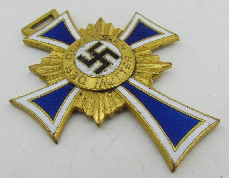German Mothers Cross in Gold